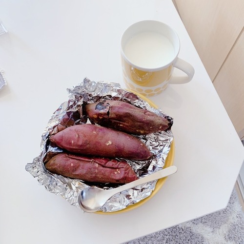 B114A52B-F3B3-4E5B-AF2C-E008F14CE1E8