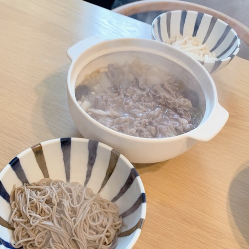 7EF82E42-F71E-436D-ABE6-81590B0FFA77