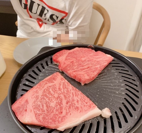 AE33CFC1-49F7-42F1-8549-F3F0623C6FFE