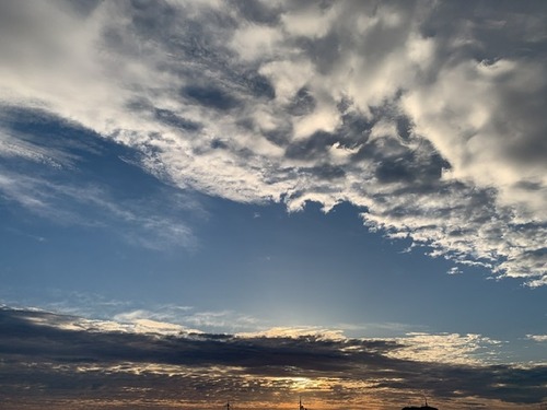 3A69CA22-74CD-4D9F-9F6E-D89DDDB0B99C