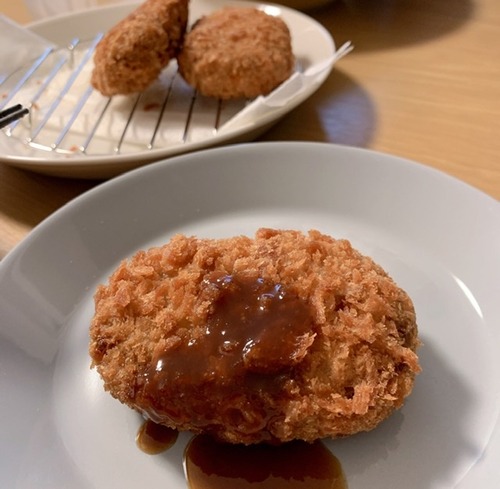 A7CE6777-BDC4-4FEE-9FFB-06DB78DCDE1C