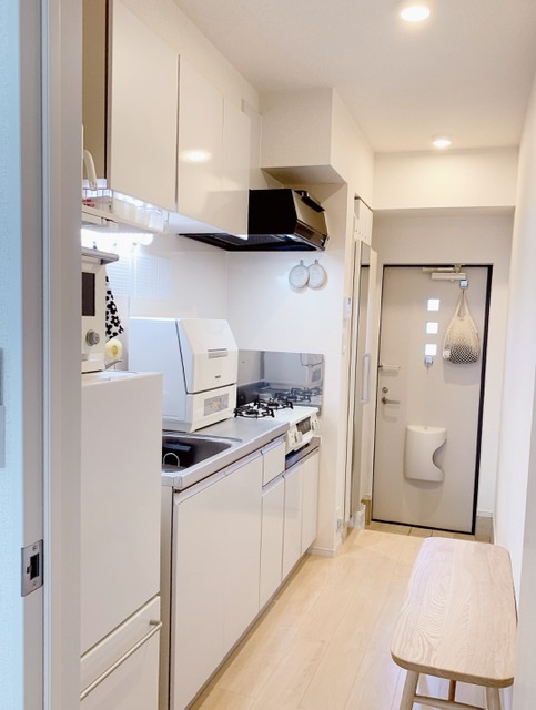 C4277DEF-087E-4D25-98CB-044E99438829