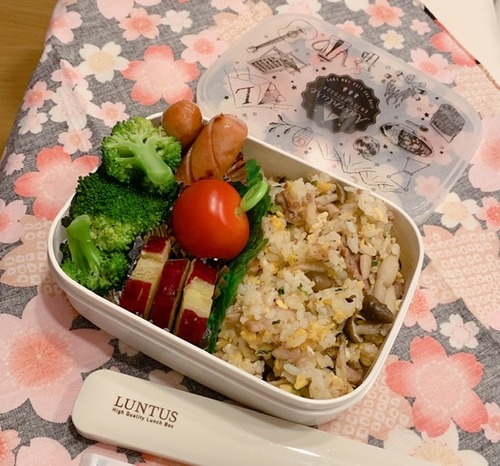 46DF8A9D-F387-4B5C-AB53-6747C0C03975