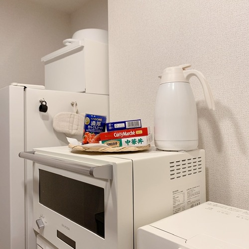 E5127814-6240-4DA1-B0D2-35D8B71667EC