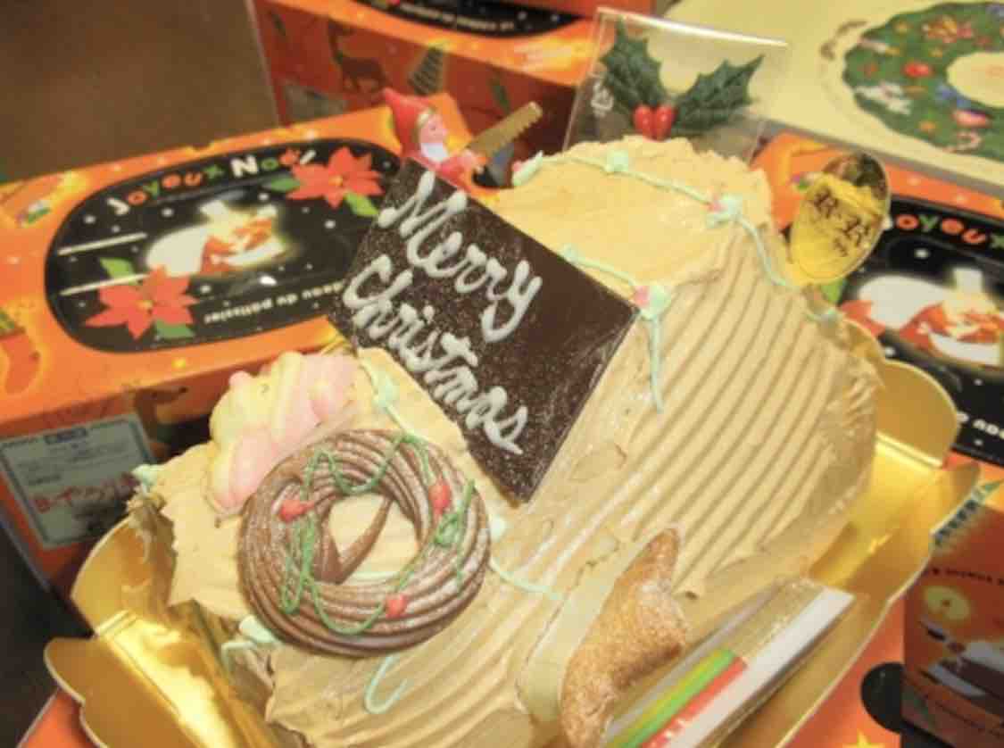 ロールケーキのひび割れの原因とコツを教えます おうちパティシエ 失敗から気付いたお菓子作りのコツと秘密を教えます ロールケーキのひび割れの原因とコツを教えます おうちパティシエ 失敗から気付いたお菓子作りのコツと秘密を教えます