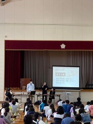 学校UD1102 (1)