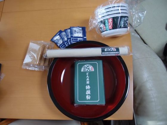 どん兵衛 手打ち うどん セット 日清どん兵衛：手打ちうどんセット : 播磨と摂津の境目から