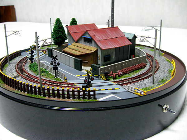 Nゲージ 工場と団地ミニジオラマ Yahoo!オークション - Nゲージ鉄道模型ミニジオラマ 工場 工業