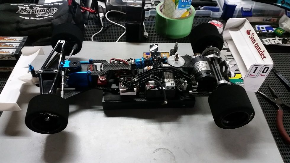 F103組んでみた! : Uecky Racing F103組んでみた! : Uecky Racing