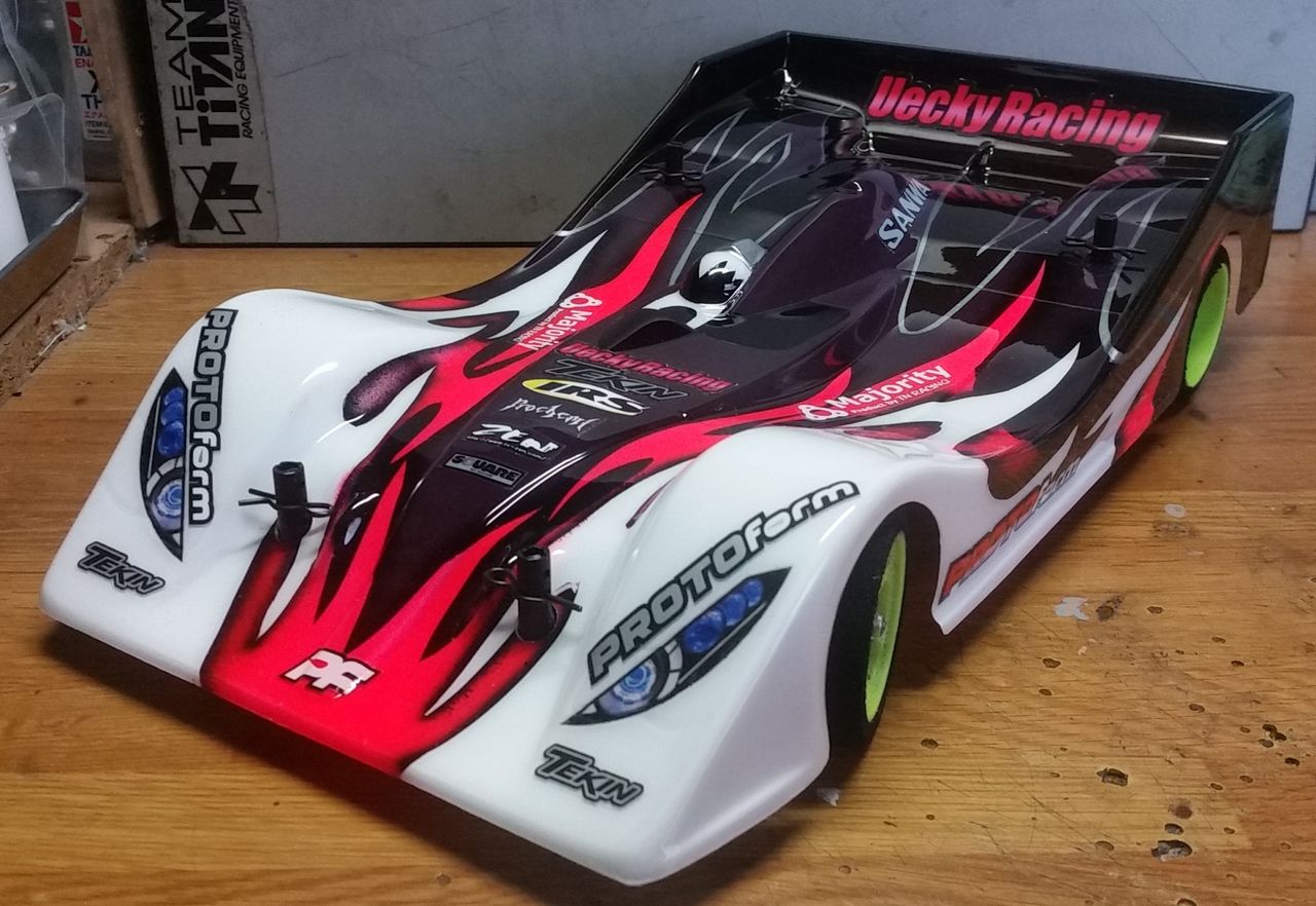 塗料レビュー Uecky Racing 塗料レビュー Uecky Racing
