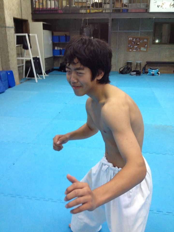 筋力のないブルースリーを強そうにした 上田 都 大野真如 の 学習我道法