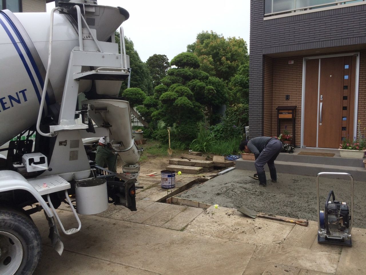 我が家の外構を自分でやりました いつも全力 中村植木の奮闘記
