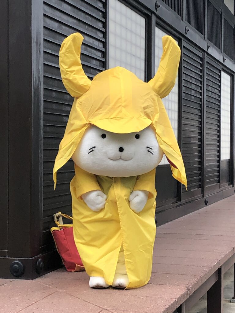 彦根の「ひこにゃん」いろいろな写真撮ってました（写真フォルダ内に