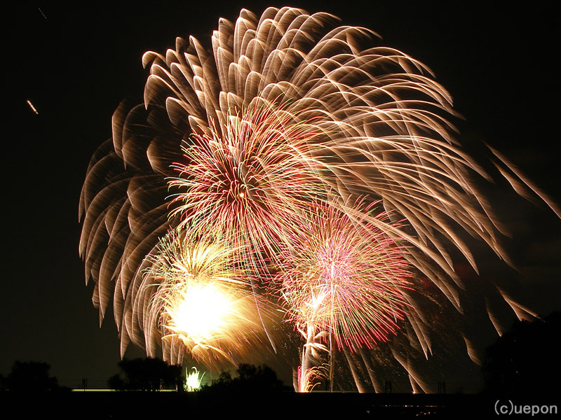 コンデジで星と花火をいっしょに撮る 銀河村navi