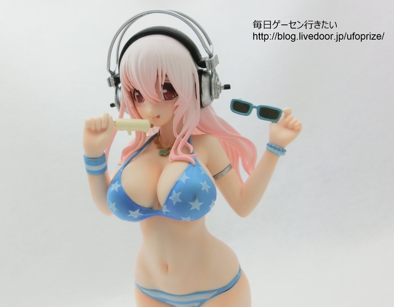 Amazon すーぱーそに子 サマービーチフィギュア カラフルマカロンver アップルマカロン プライズ フィギュア ドール 通販