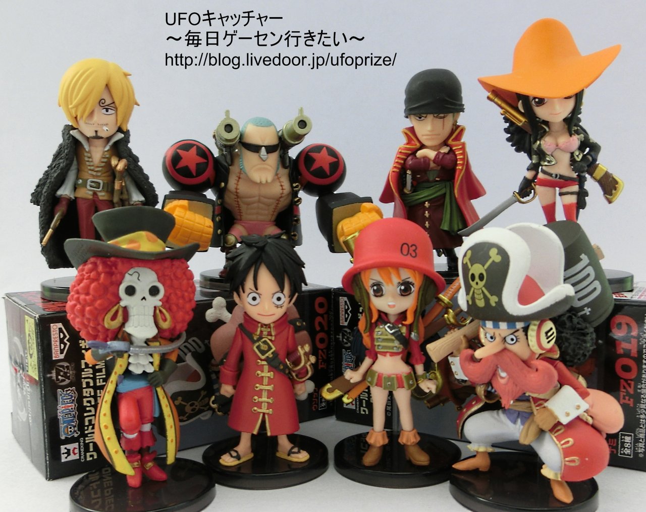 ワンピース 劇場版ワールドコレクタブルフィギュア vol.3.4 麦わらの