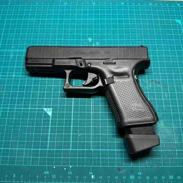 GLOCK G19 マガジン バトン グロック17マガジン→19変換 マガジンボトム