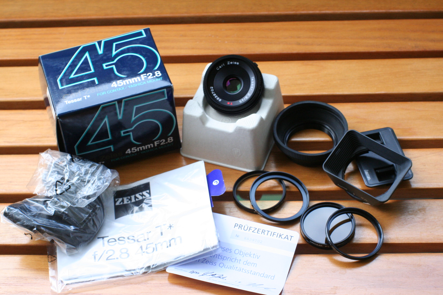 CONTAX Tessar 45mm f2.8 鷹の目だが、所詮テッサー。 : YASHICA CONTAX Tessar 45mm f2.8 鷹の目だが、所詮テッサー。 : YASHICA