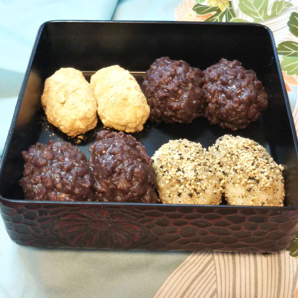 行方知れずのお重 ぼた餅を作りながら思う ひろみの井戸端話 行方知れずのお重 ぼた餅を作りながら思う ひろみの井戸端話