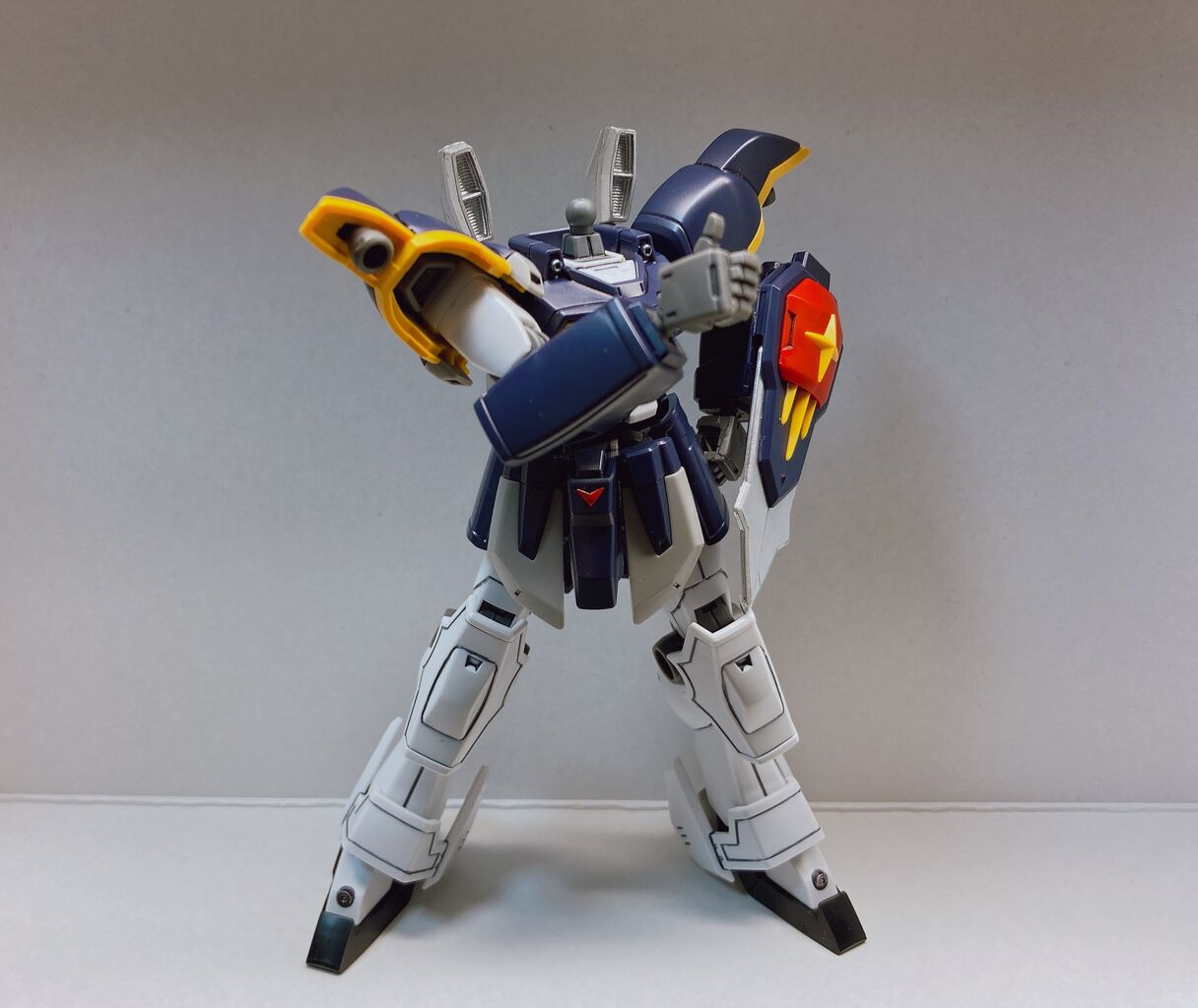 箱は壊れてますが中身は新品HGドム&HGメッサーF01型　セット 箱は壊れてますが中身は新品HGドム&HGメッサーF01型 セット
