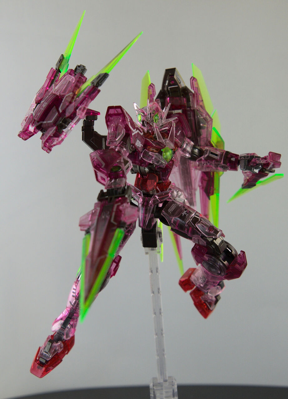 RGクアンタフルセイバー[トランザムクリア]を作製! : 模型系サークル