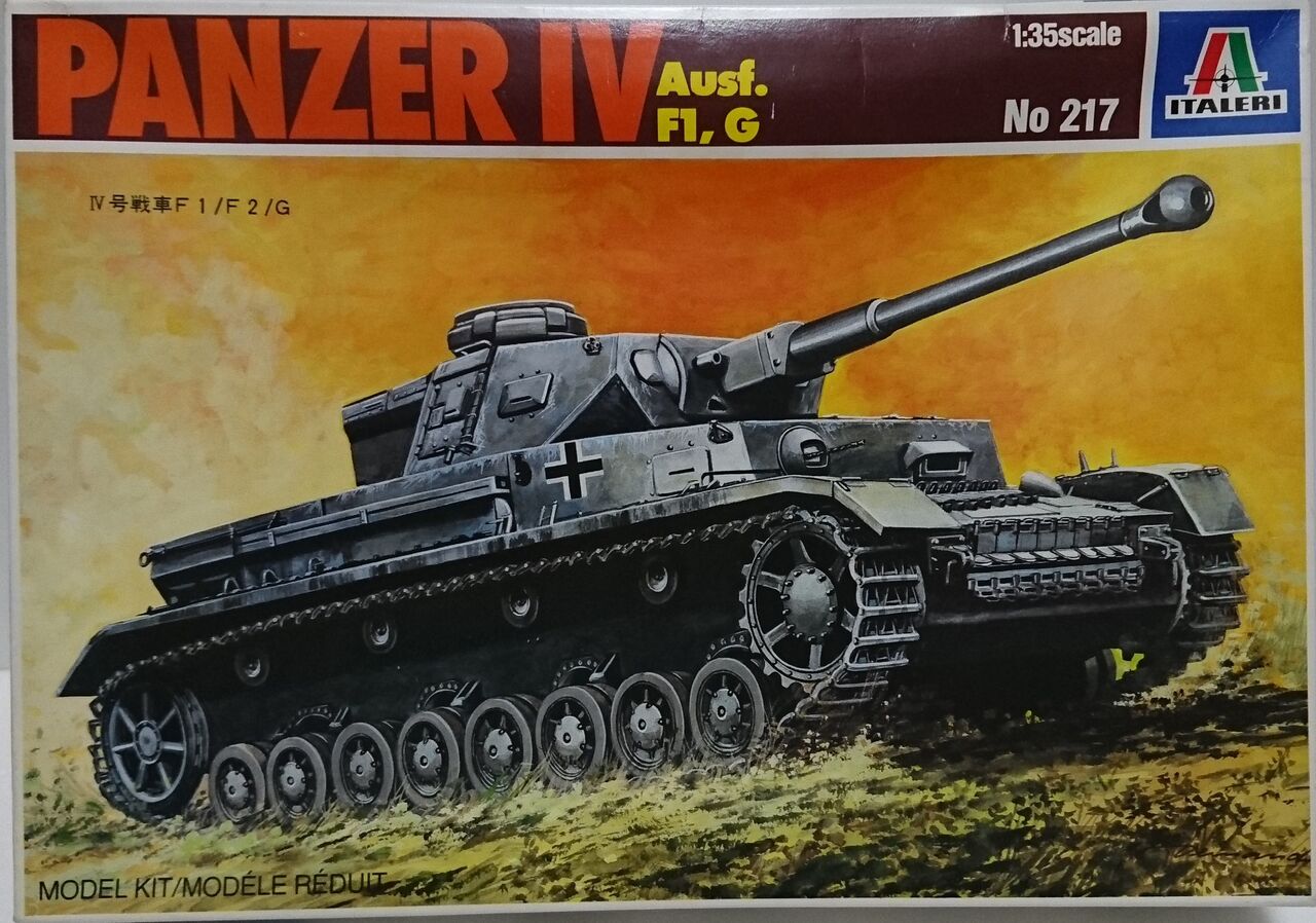 イタレリ 1/35 4号戦車F1／F2／G型 シングルモーターライズ