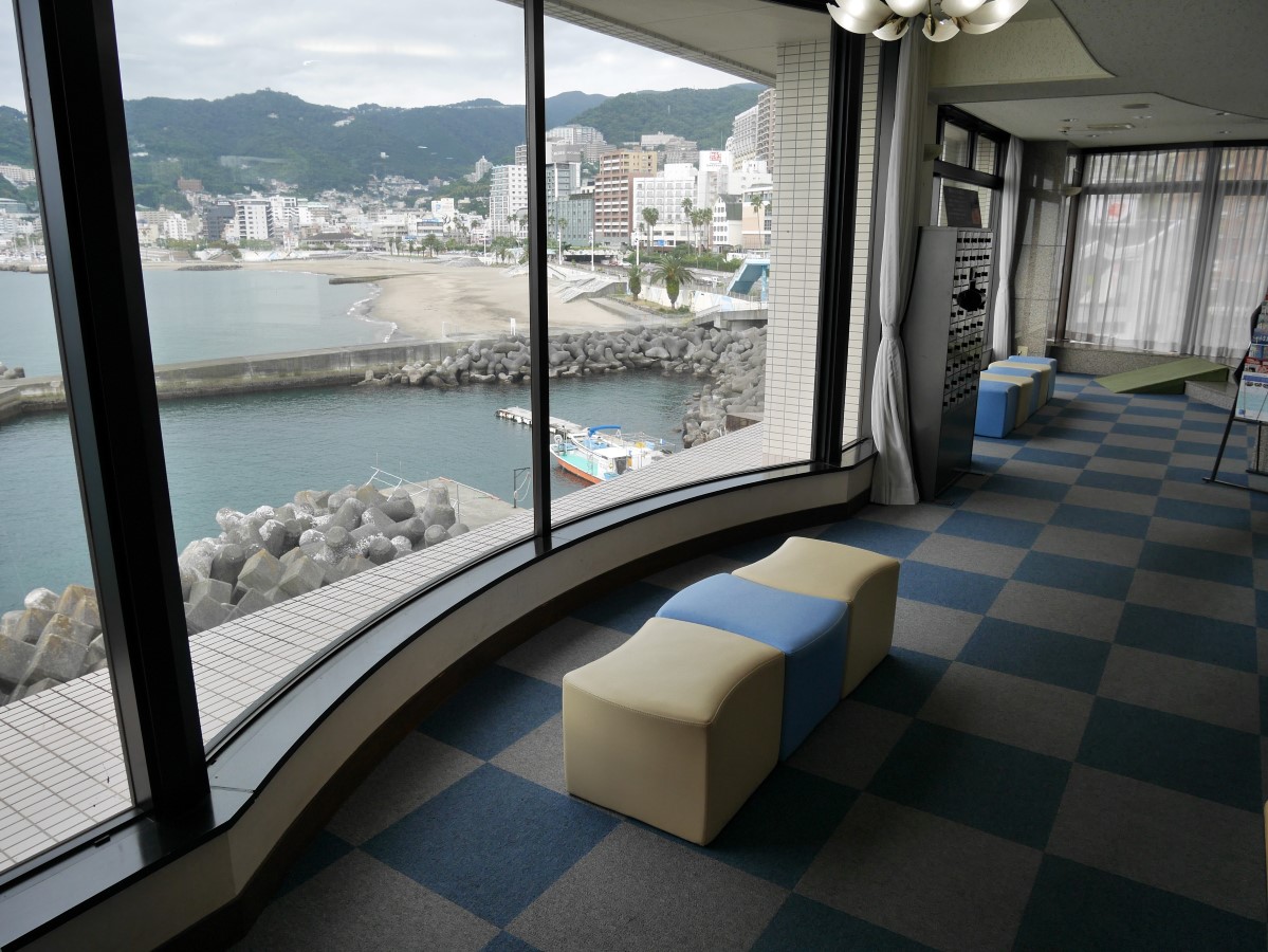 18 10 熱海温泉 ホテルサンミ倶楽部 別館 お部屋 うひひの日 温泉宿泊レポ 18 10 熱海温泉 ホテルサンミ倶楽部 別館 お部屋 うひひの日 温泉宿泊レポ