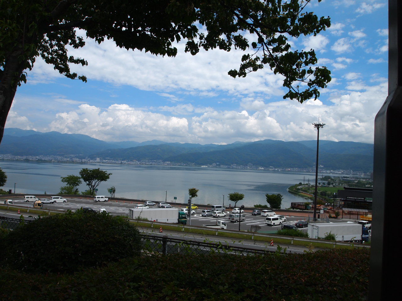 諏訪湖sa 下り うひひの日 温泉宿泊レポ