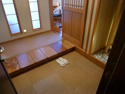 P1070572 (Custom) (Custom)