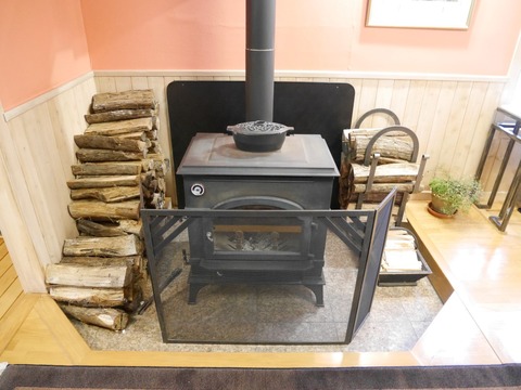 P1760730 (Custom) (1)