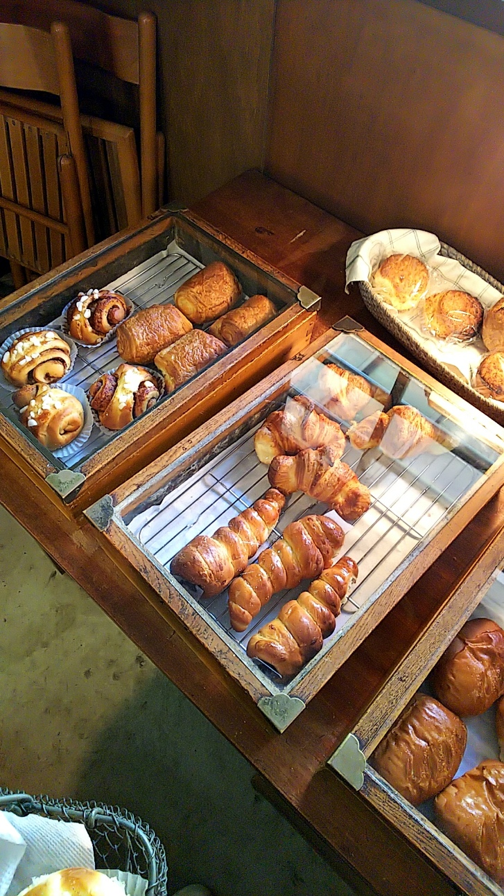 那須 Croce クローチェ 森の中の小さなパン屋さん うひひの日 温泉宿泊レポ