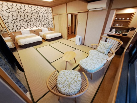 FotoJet - 2025-12-22T180351.233