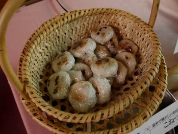 P1150570 (Custom) (Custom)