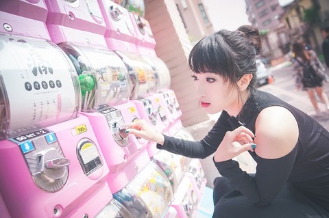 publicdomainq-0015119zwuhro