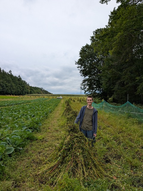 PXL_20250920_052546000