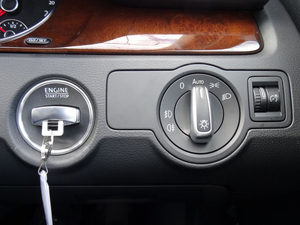 Passat Variant 大きさの印象 日常とプログラム 50 1 0 Passat Variant 大きさの印象 日常とプログラム 50 1 0