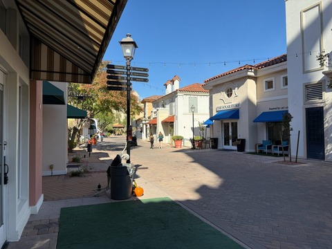 20251025_175521758_iOS