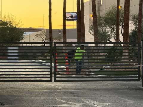 20251016_010906956_iOS