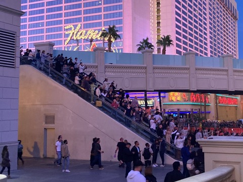 20221106_005708578_iOS