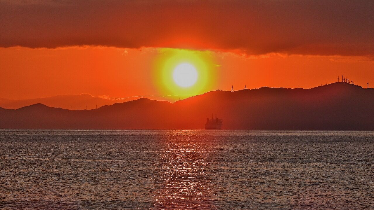 2 27 二月最後の夕日に成るか セレナと旅写真 2 27 二月最後の夕日に成るか セレナと旅写真