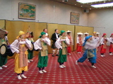 �󡢳���οͤΰ������ġ�