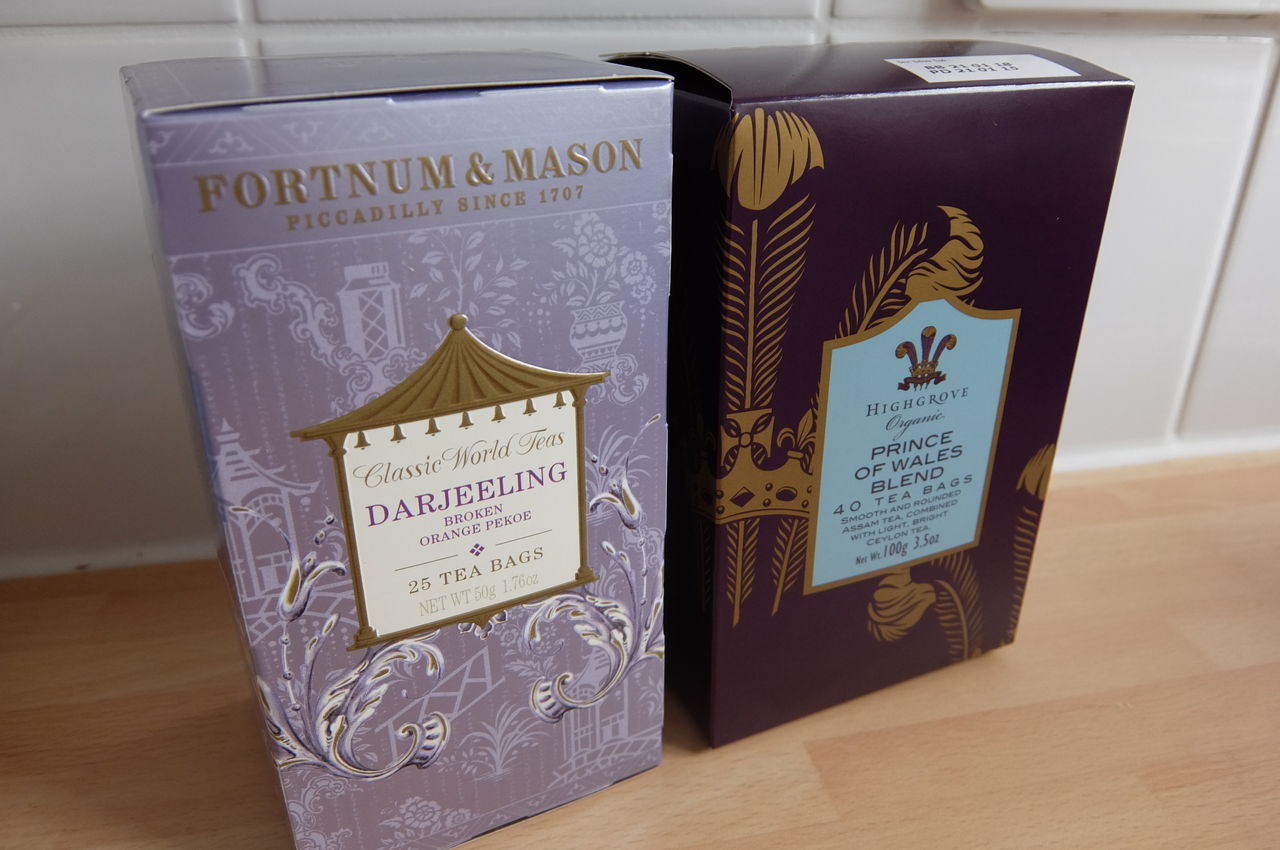 フォートナム&メイソン ダージリン ＆ アッサム カートン ギフト