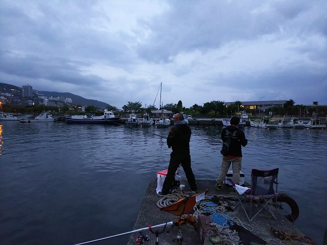 19 5 19 熱海ヤエン釣行 １ ウキフカセ100