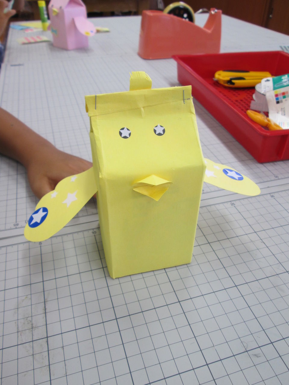 夏休み小学生 親子工作教室 羽が動く小鳥の貯金箱 終了しました うきは市立図書館ブログ