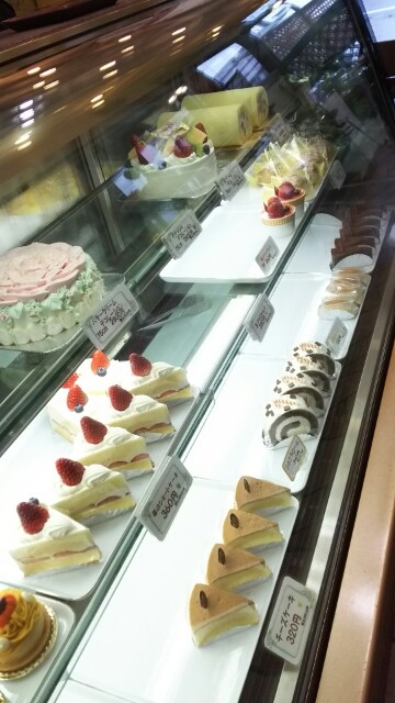 お勧めのレモンケーキ ひねもす のらりくらりかな お勧めのレモンケーキ ひねもす のらりくらりかな