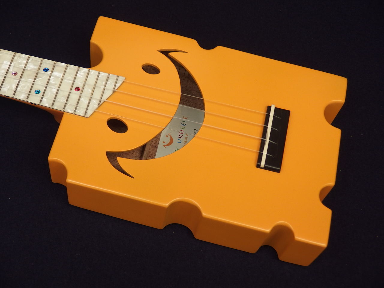 Cheezy Original Mahogany Concert 3293 ウクレレに囲まれて Ukulele Mania スタッフのブログ Cheezy Original Mahogany Concert 3293 ウクレレに囲まれて Ukulele Mania スタッフのブログ