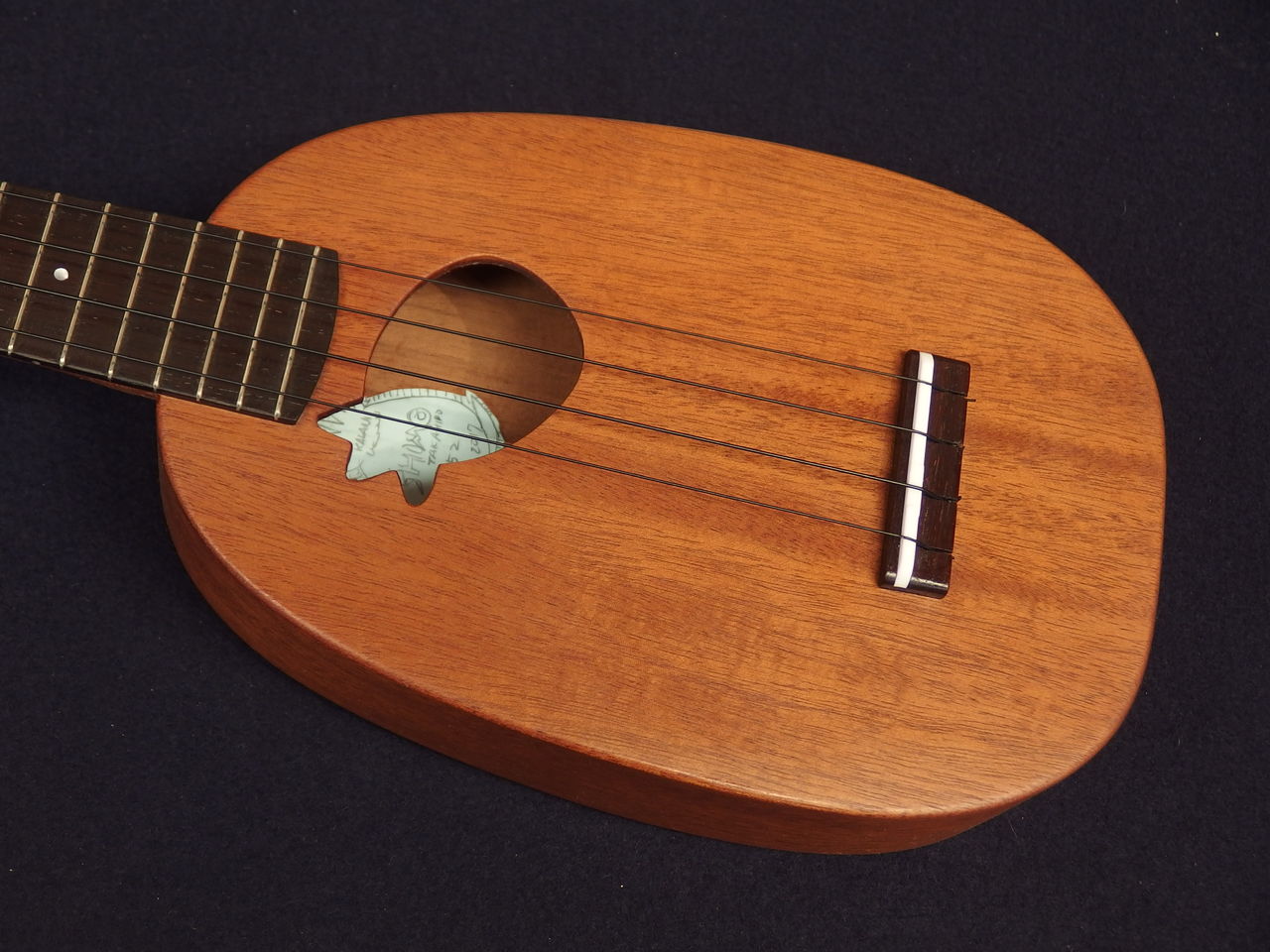 志茂 パイナップル ウクレレ ソプラノ Shimo