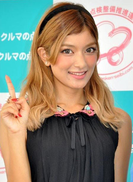 第三のローラ アリッサ ウーテン 誰 ぴよ吉のニュースnow 第三のローラ アリッサ ウーテン 誰 ぴよ吉のニュースnow