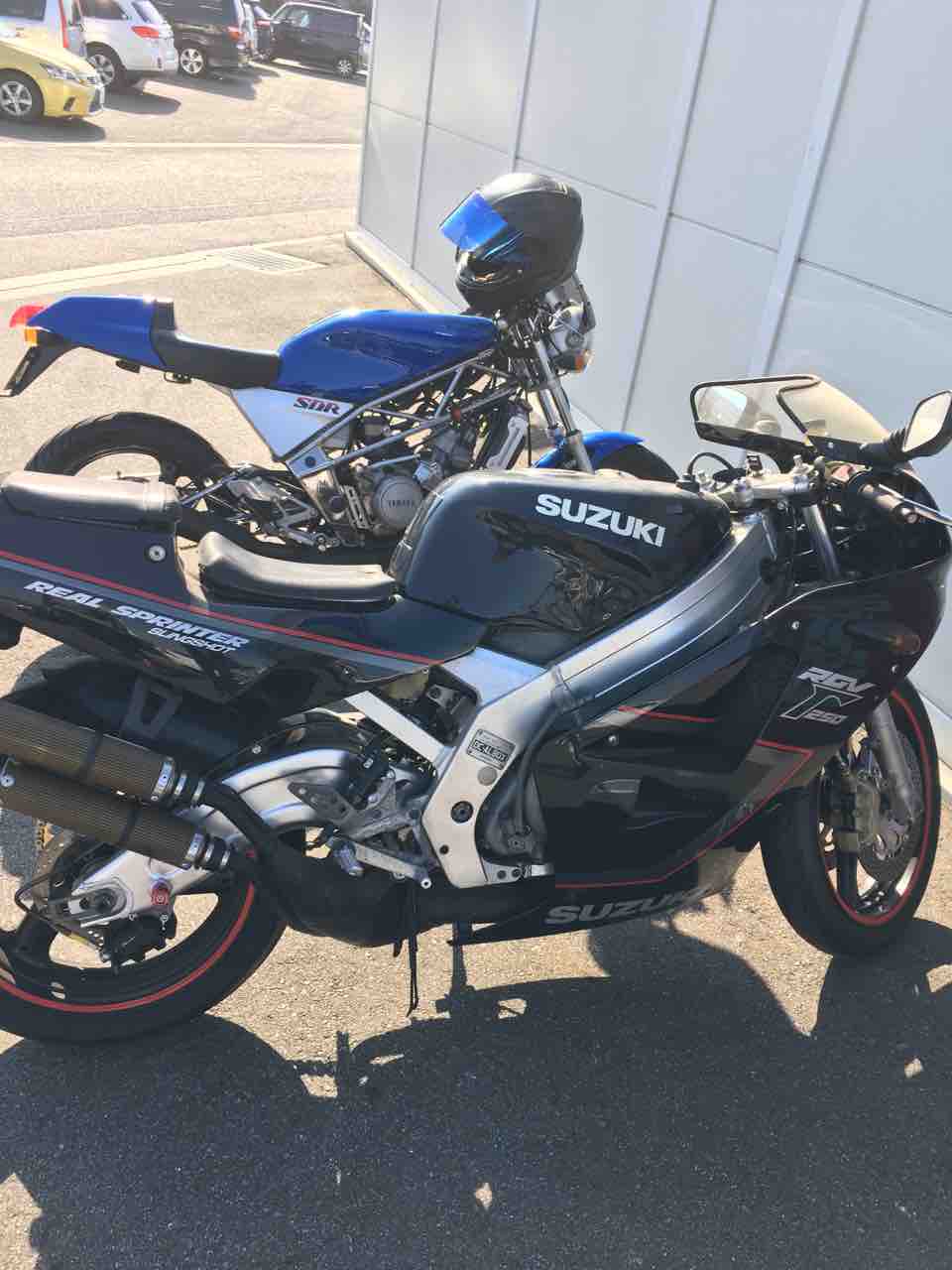 SUZUKI RGV250Γ試乗インプレ : ライ麦畑で集会すっぞ!! SUZUKI RGV250Γ試乗インプレ : ライ麦畑で集会すっぞ!!
