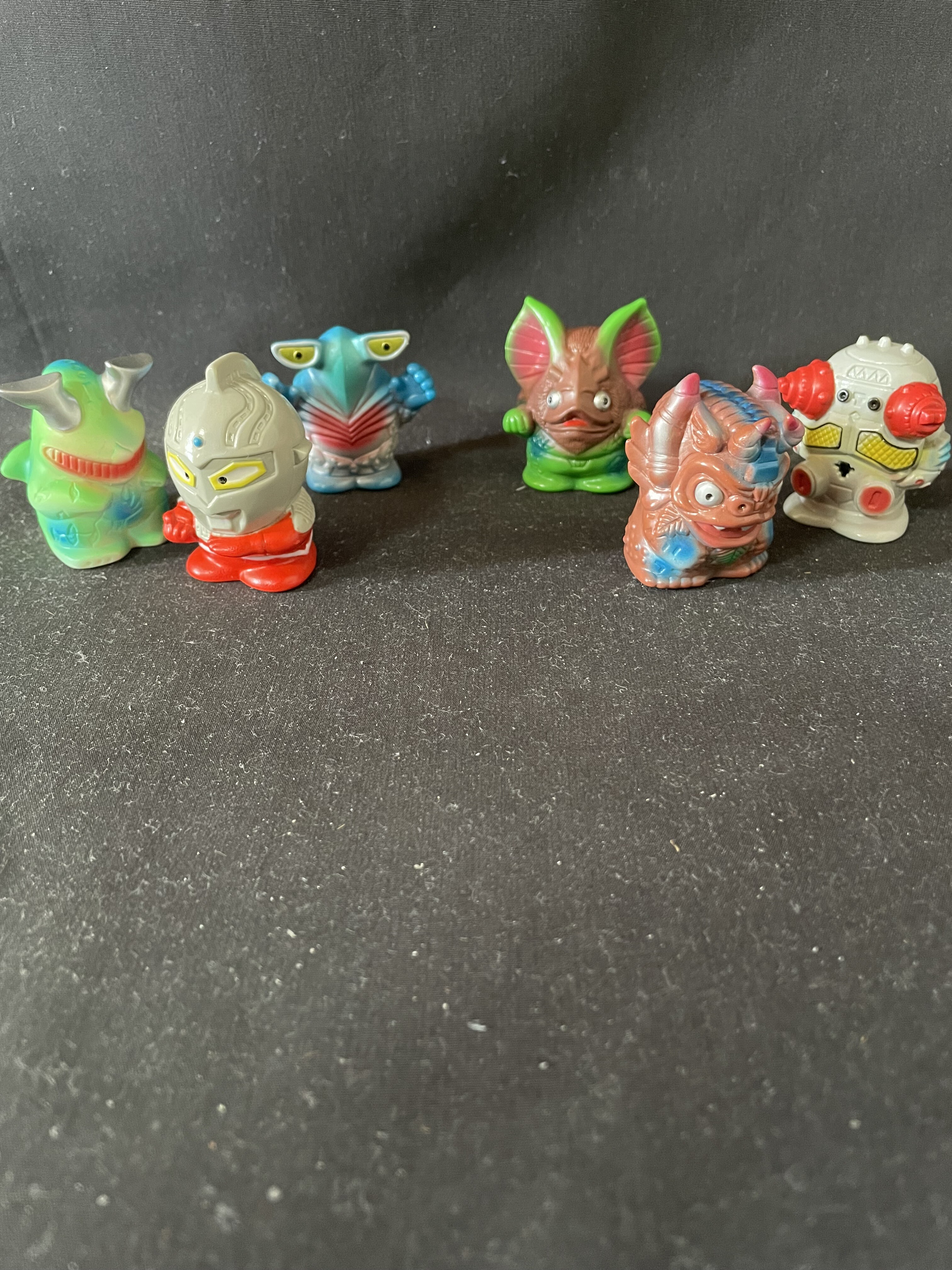 昔懐かしい伝説の指人形をアレンジ！ウルトラ怪獣 ミニソフビ